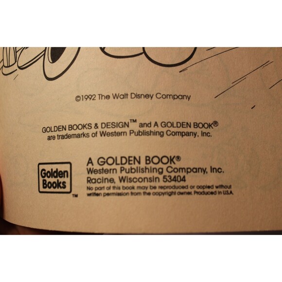 Mickey & Minnie Mouse Help Save the Earth | Disney's Deluxe Golden Color Book ++ - Picture 4 of 8